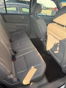 2012 Honda Pilot EX-L 8 Passenger SUV - Photo 7