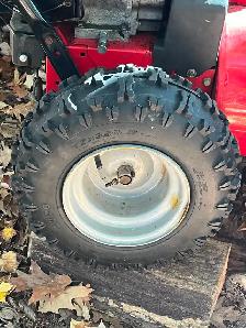 Noma 12HP Snowblower 32' wide - Photo 7