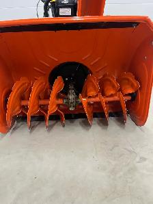 Husqvarna commercial grade snowblower - Photo 8