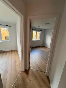 Condo NEUF à louer, situé ville de Granby. - Photo 9