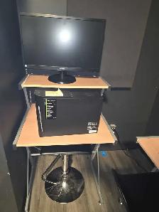 rAcer Aspire AXC-780-EB11 Desktop and Philips Monitor