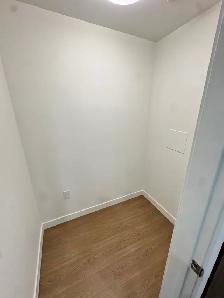 Brand New one bedroom and Den over 560sq ft - Photo 8