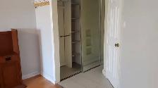 Suite: Master BedRoom for rent $1100 (steeles and Hurontario) - Photo 4
