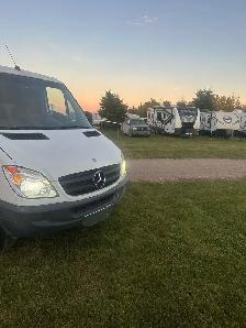 sprinter van - Photo 3