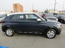 2025 Hyundai Venue 1.6 L Preferred IVT w/Two-Tone | H.Seats & St - Photo 5