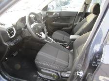 2025 Hyundai Venue 1.6 L Preferred IVT w/Two-Tone | H.Seats & St - Photo 15