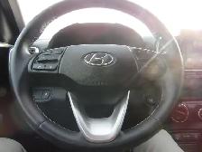 2025 Hyundai Venue 1.6 L Preferred IVT w/Two-Tone | H.Seats & St - Photo 17