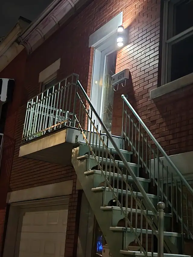 Logement à louer 41/2 haut duplex,Plateau Mt-royal