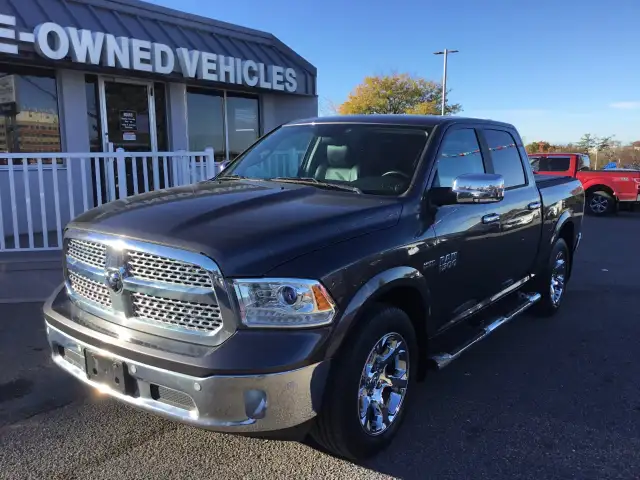 2017 Ram 1500 Laramie 4WD Crew Cab 5.7 Ft Box Laramie
