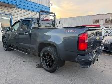 2017 CHEVROLET Colorado LT Crew Cab - Photo 8