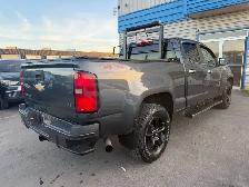 2017 CHEVROLET Colorado LT Crew Cab - Photo 11