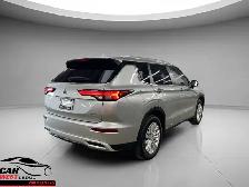 Mitsubishi Outlander SEL 2024 - Photo 3