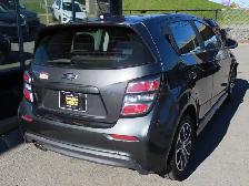 2018 Chevrolet Sonic LT - Photo 5
