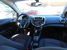 2018 Chevrolet Sonic LT - Photo 6