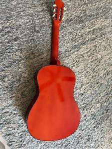 Classical guitar - Photo 3