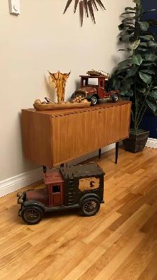Mid century. TEAK TECK Fruits plateau / Vase Murano / Camions /