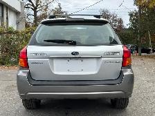 2006 Subaru Outback 2.5i Limited | AWD | ONE OWNER | PANO-ROOF - Photo 4