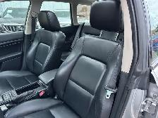 2006 Subaru Outback 2.5i Limited | AWD | ONE OWNER | PANO-ROOF - Photo 12