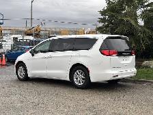 2023 Chrysler Grand Caravan SXT Minivan - Photo 7