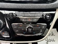 2023 Chrysler Grand Caravan SXT Minivan - Photo 29