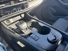2024 Nissan Rogue SV - Photo 11