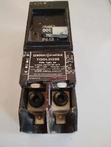 Recherche main breaker 150 ou 200 amp general electric a prix ra