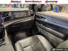 2022 Jeep Wagoneer SERIES 3 | 7 PASSENGER | FRONT PASS DISPLAY | - Photo 25