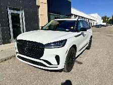 2027 Lincoln Aviator Reserve - Photo 2