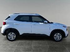2026 Hyundai Venue Preferred - Photo 8