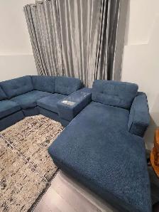 sectional couch - Photo 2