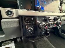 2024 Ford SUPER DUTY F-350 SRW PREMIUM FX4 BLACK APP 6.7L HIGH-O - Photo 38