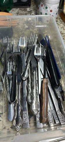 Lot of mixed cutlery and kitchen knives - Photo 4