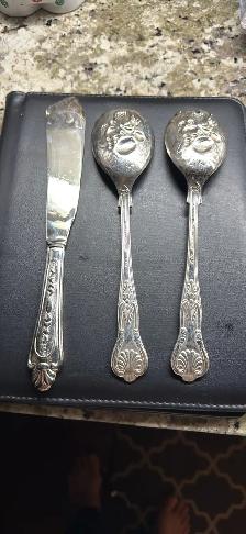 Silver Serving Pieces - Photo 2