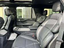 2027 Lincoln Navigator Reserve - Photo 19