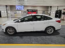 2015 Ford Focus - Photo 2