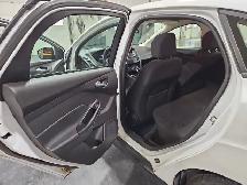 2015 Ford Focus - Photo 12