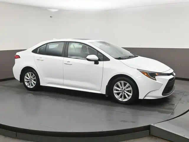 2025 Toyota Corolla LE UPGRADE - SUNROOF - ALLOYS 46,975 km | Cl