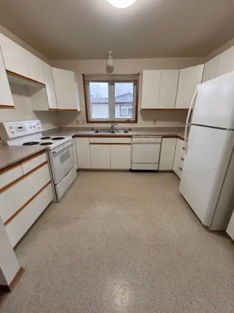 Massive 2-Bed Unit in Great Location