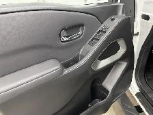 2022 Nissan Frontier SV Crew Cab Mags 4x4 - Photo 16