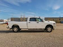 2026 Ram 3500 Big Horn Level 1 6.4L HEMI Long Box | Remote Start - Photo 14