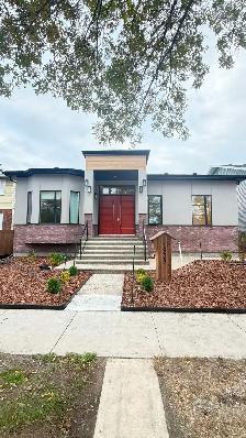 Now Available 2 Bedroom Basement Apartment- ALL Utilities Incld