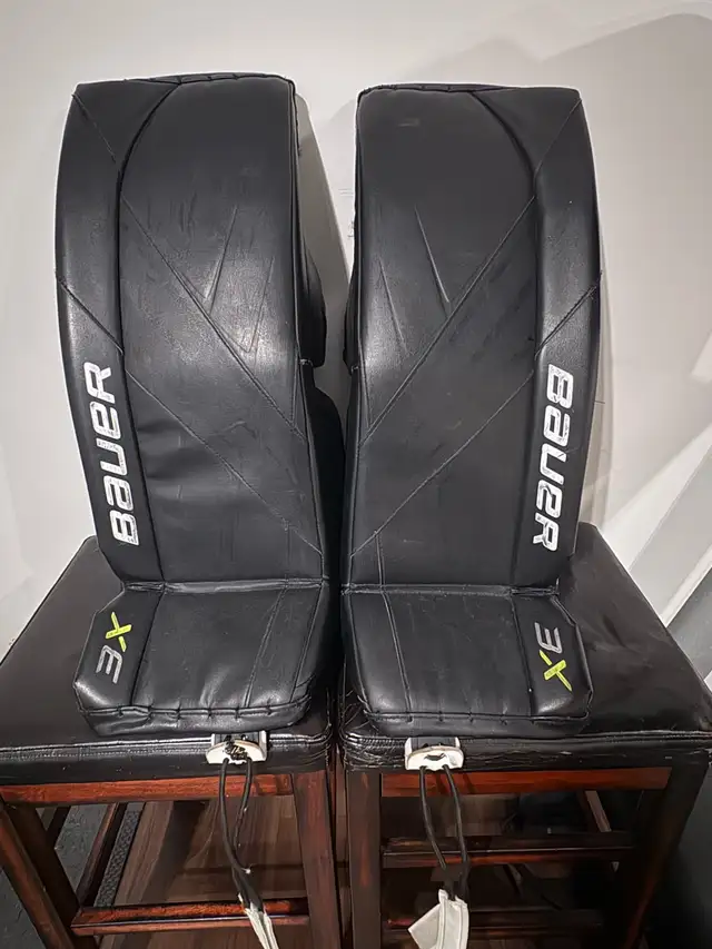 hockey Goalie gear. Pads, skates, chest protector etc..