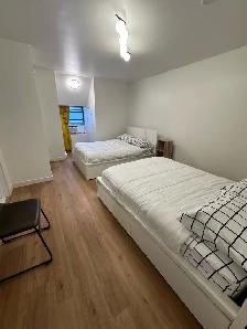 Lux 3 Bedroom Penthouse Apartment Downtown - Photo 6