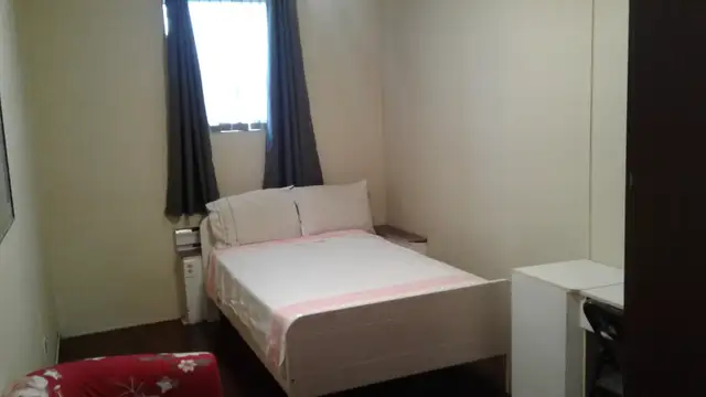 CHAMBRE/ PRIVATE ROOM ALL INCLUDED PRÈS/ NEAR METRO PLAMONDON