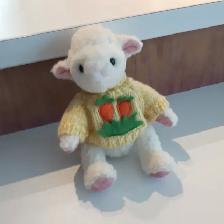 MOUTON PELUCHE NEUF DE LA CHINE 9'HAUT SON BEAU CHANDAIL: $15.00