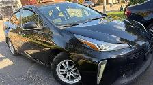 2019 Toyota Prius AWD-E - Photo 2