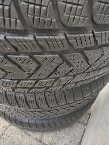 275-50R21x4 pneus hiver Pirelli Scorpion. Excellent état - Photo 3