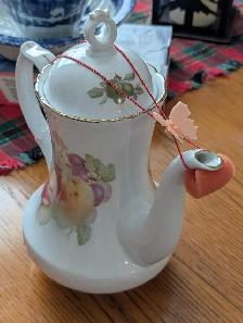 Schumann Arzberg Teapot and Decorative Bowl - Photo 5