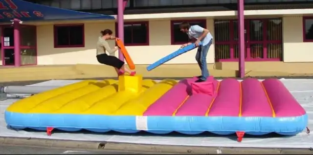 jeux gonflable gladiateur