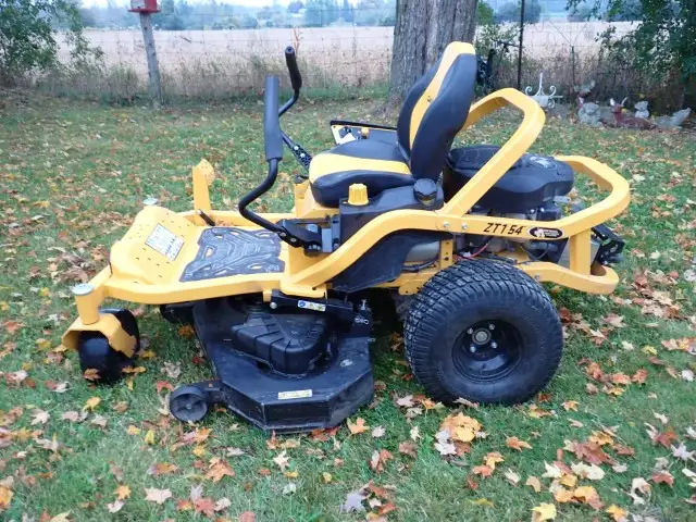 Cub Cadet rZT 154 Zero Turn mower